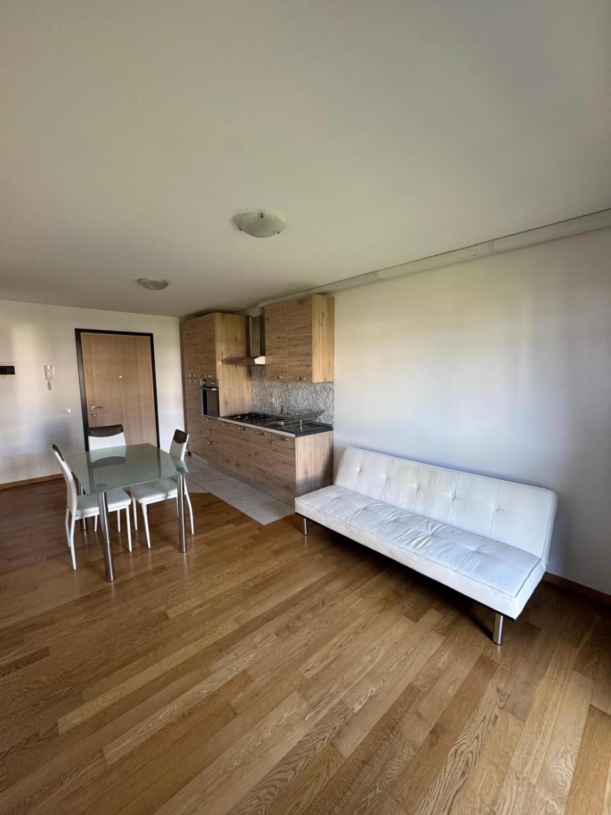 Crossroads Apartment Santa Maria la Longa Esterno foto