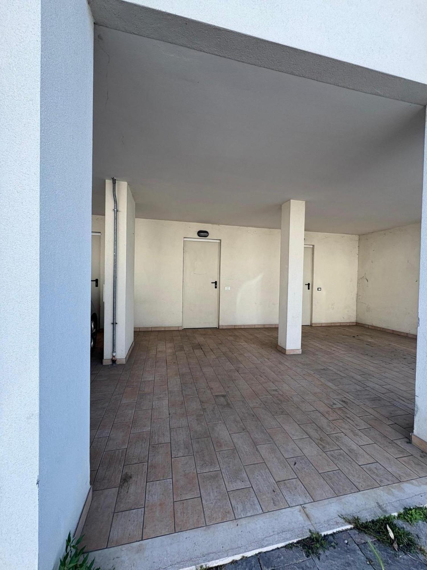 Crossroads Apartment Santa Maria la Longa Esterno foto